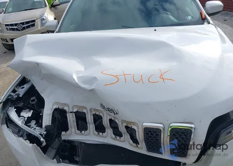 2020 Jeep Cherokee Latitude 4X4 z USA, uszkodzony, nr VIN 1C4PJMCB7LD611740